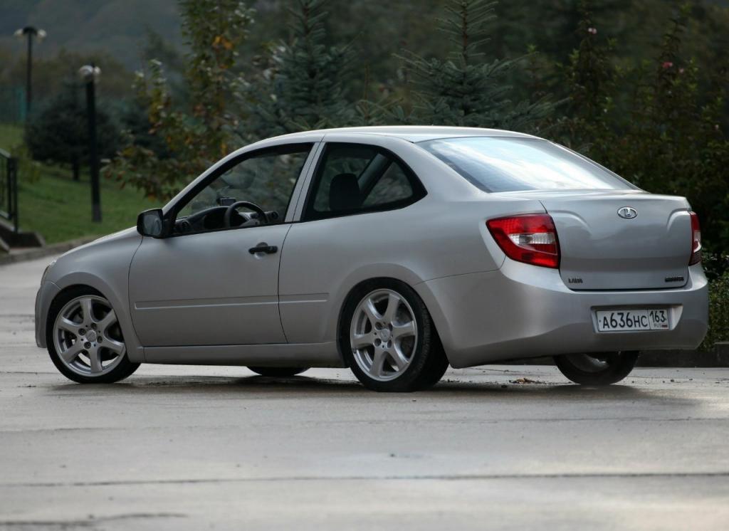 Lada Granta Coupe